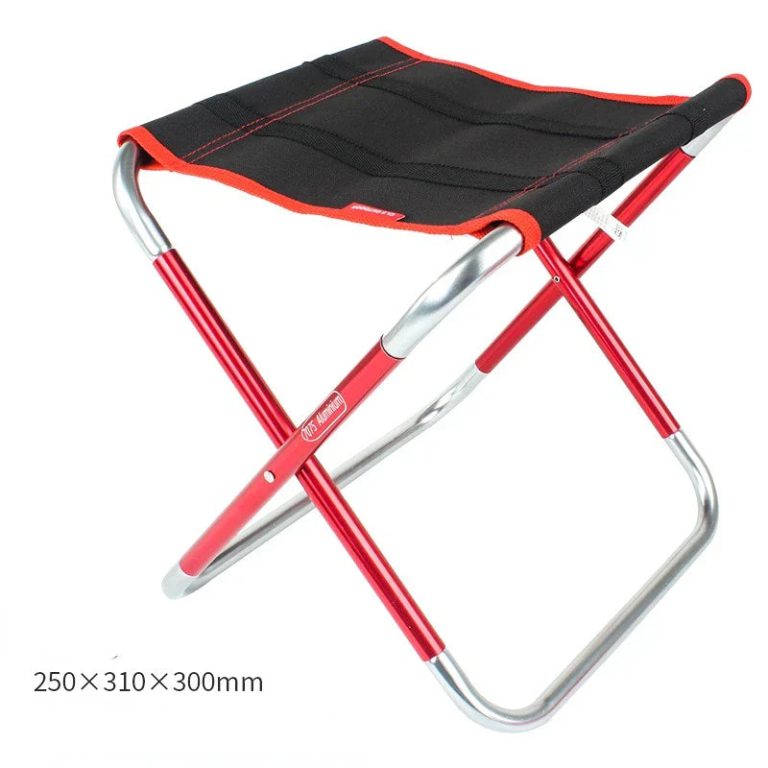Vivez l’Aventure en Confort avec le Tabouret Pliant Aluminium 7075