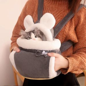 Promenade en Douceur: L'Expérience Unique du Sac de Transport Peluche Confort