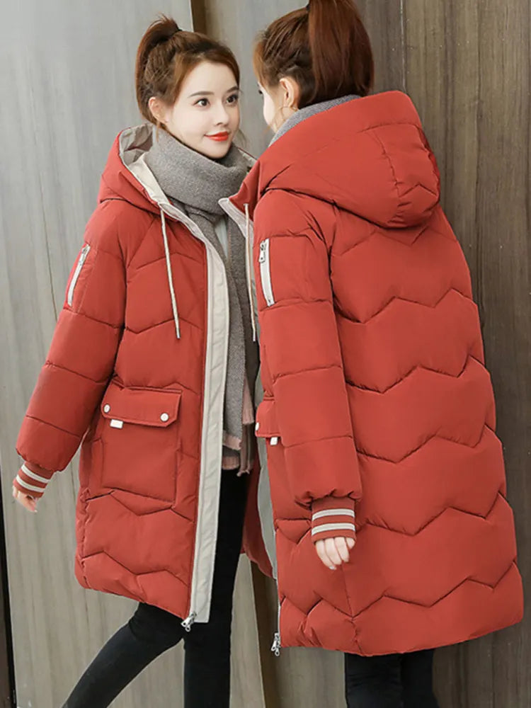 Affrontez l’Hiver avec Élégance : Le Manteau Long en Coton et Duvet Qui Allie Style et Performance