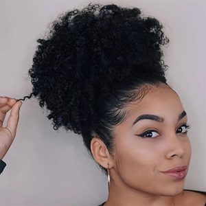 L'art du chignon haut : Révélez votre style avec l’Afro Puff Volumineux Kinky Curly