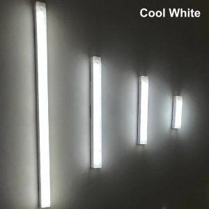 Éclairez Votre Vie Avec Ingéniosité: La Lampe LED Détecteur de Mouvement Rechargeable