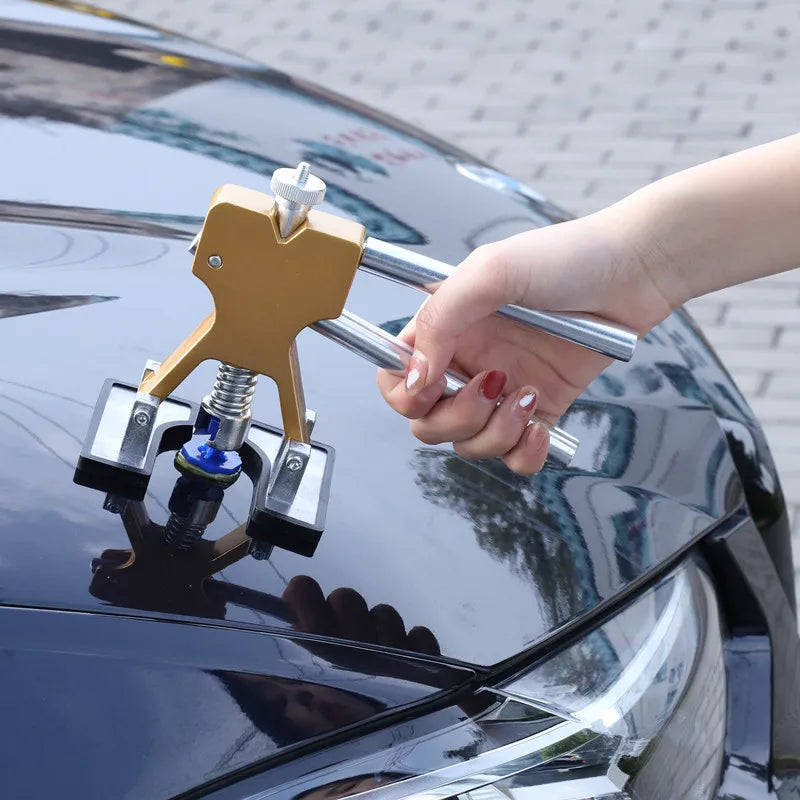 Redonnez Vie à Votre Véhicule : Le Kit Débosselage Sans Peinture, Une Révolution en Réparation de Bosses