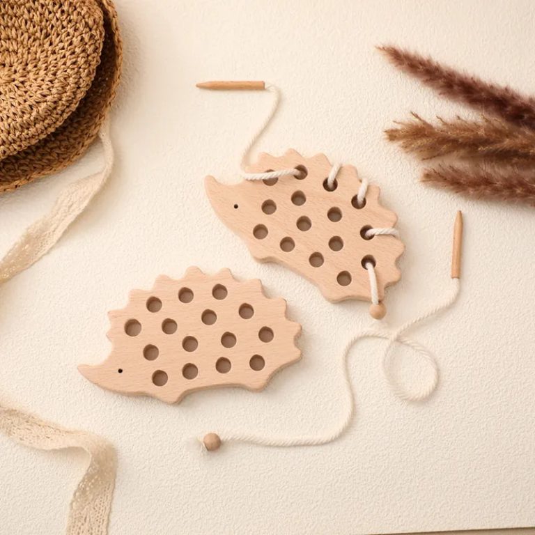 Laissez Libre Cours à l’Imagination avec un Jeu de Perçage en Bois Inspiré Montessori