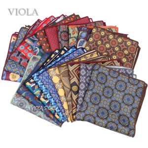 Une touche d’originalité pour sublimer votre style : la pochette imprimée géométrique en polyester