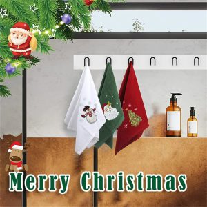 Élevez votre ambiance festive : les serviettes brodées qui subliment votre décor de Noël