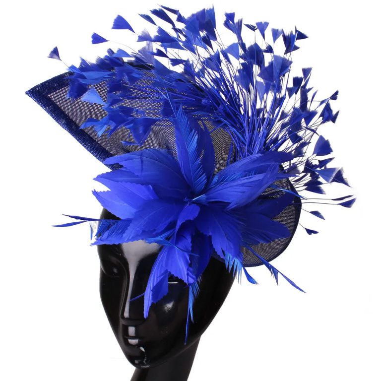 Élégance Réinventée : Misez sur le Chapeau Fascinator Bleu Royal pour Sublimer Votre Style