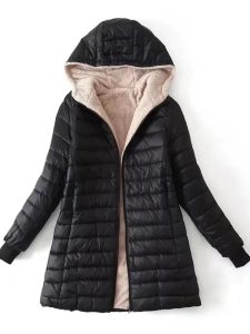 Affrontez l'Hiver avec Élégance : La Parka Mi-Longue pour Femmes qui Allie Style et Confort