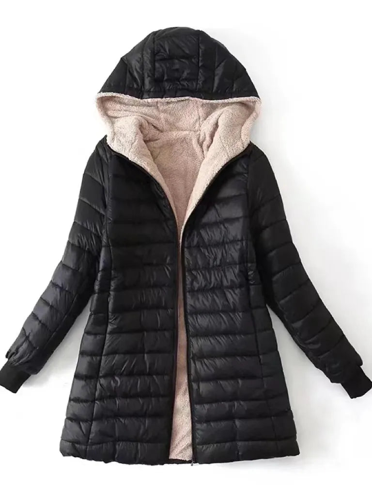 Affrontez l'Hiver avec Élégance : La Parka Mi-Longue pour Femmes qui Allie Style et Confort