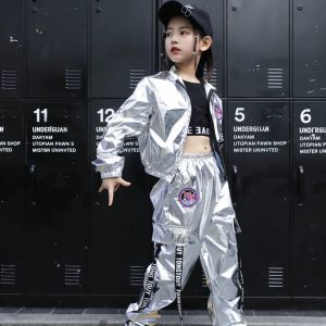 Brillez sur Scène avec un Look Hip-Hop Unique pour Jeunes Talents