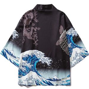 Voyage Élégant à Travers les Traditions : Le Kimono Noir pour Hommes qui Réinvente le Style