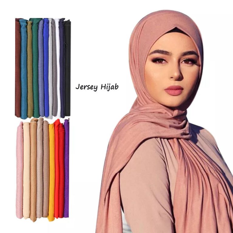 Découvrez l'Excellence du Hijab Jersey Modal Uni : Allier Confort, Style et Polyvalence