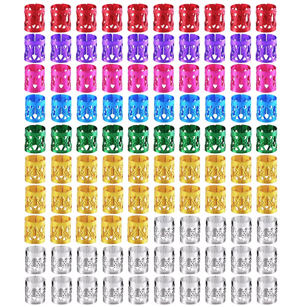 Réinventez vos coiffures avec élégance grâce à ces perles métalliques tendance