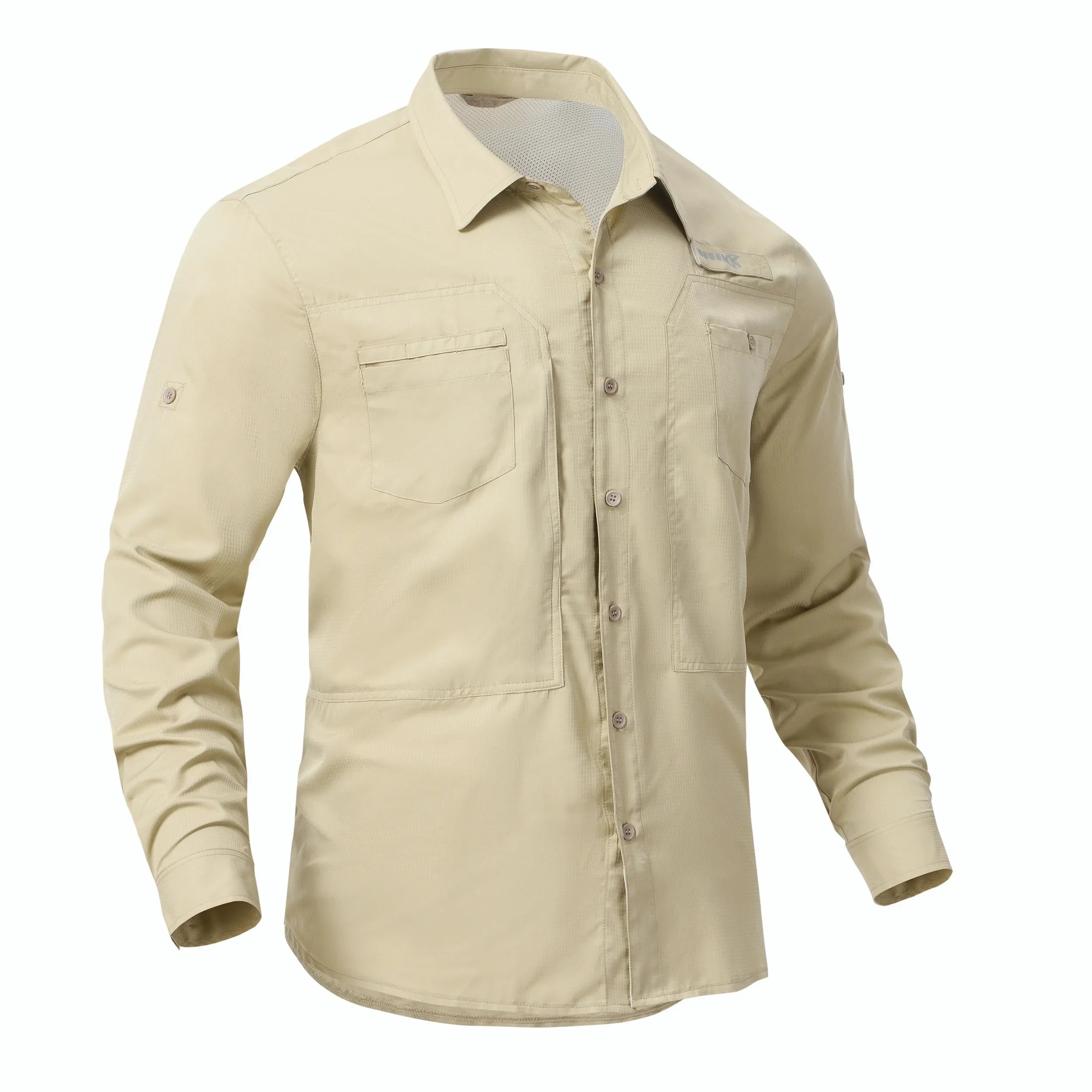 L'élégance pratique : la chemise de pêche homme qui allie protection et style décontracté