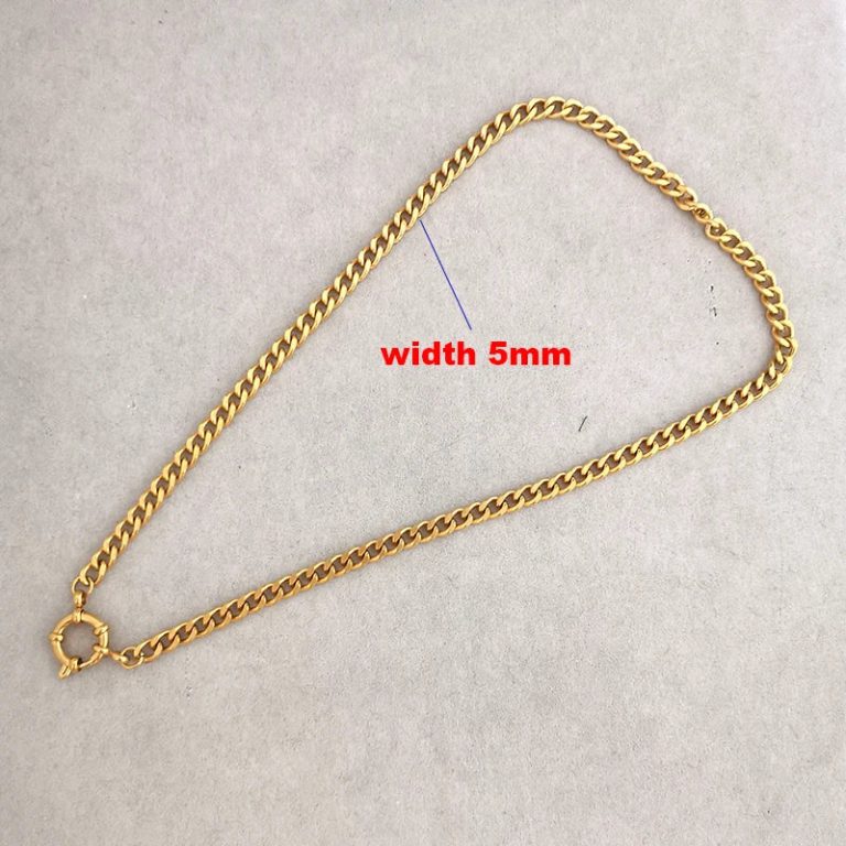 Redécouvrez l’élégance contemporaine avec un bijou au charme américain