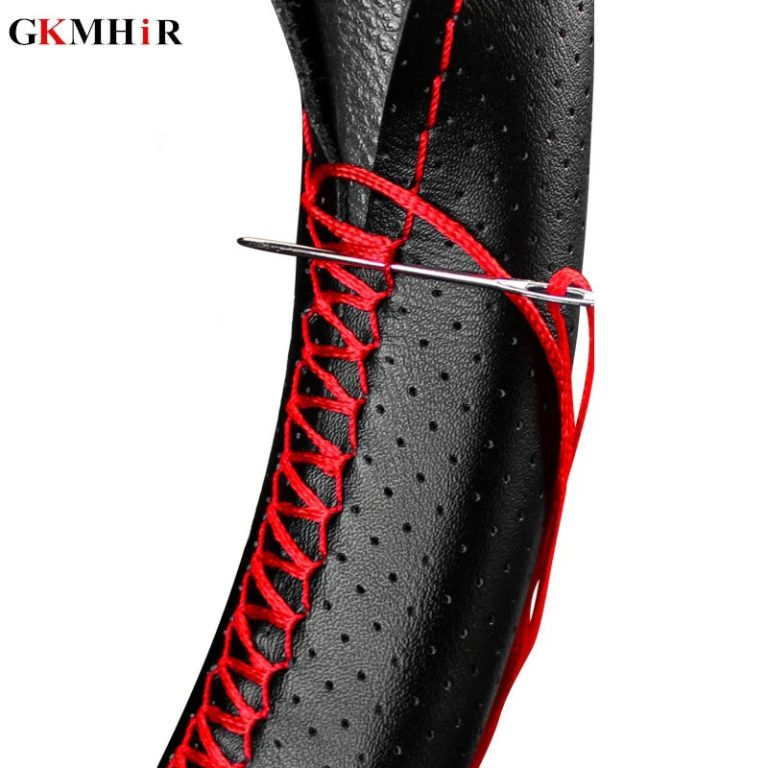 Donnez un Nouveau Souffle à Votre Conduite avec une Housse de Volant en Cuir Artificiel Tressé