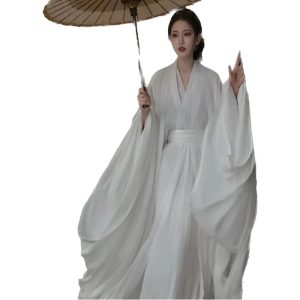 Élégance intemporelle : la robe Hanfu qui vous transporte en Chine impériale