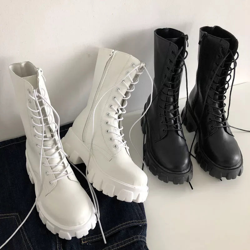 L'Hiver n'a jamais été aussi stylé : l'audace des bottes mi-mollet pour femmes