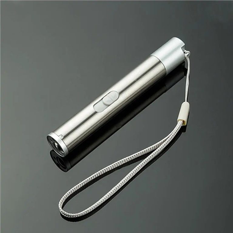 Lampe multifonction rechargeable : L'accessoire indispensable pour vos soirées et vos activités extérieures