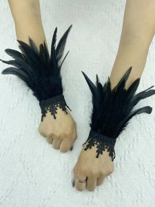 Élégance et Originalité Pour Vos Tenues Festives : Manchettes en Plumes Naturelles pour Gants