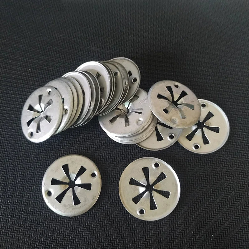 Boostez la Performance de Votre Moteur avec des Clips Métalliques Innovants