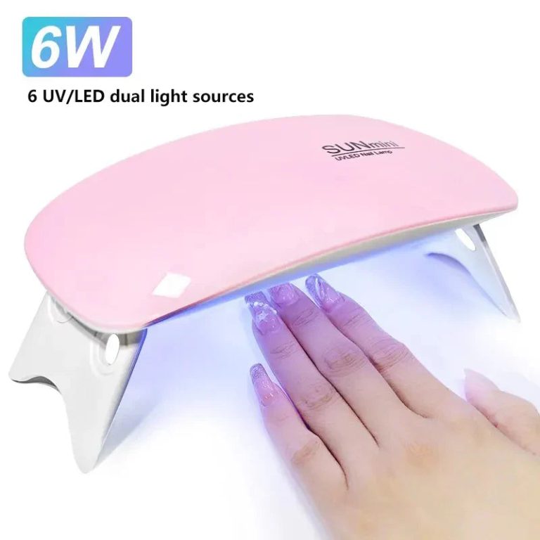 Des Ongles Parfaits en Un Clin d’Œil : Découvrez la Mini Lampe Sèche-Ongles Portable 6W