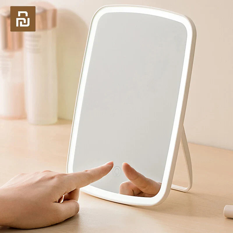 Raffinez Votre Routine Beauté Avec Le Miroir Maquillage Intelligent LED Portable