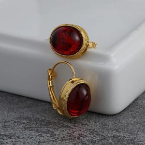 Éclat Raffiné et Élégance Intemporelle pour Vos Occasions Spéciales