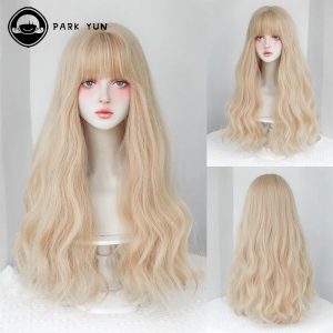 Transformez votre style en un clin d’œil avec une perruque ondulée blonde d’exception
