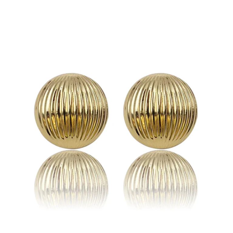 Le Raffinement Moderne à Portée d'Oreille : La Touche d’Élégance Incontournable pour Toute Femme