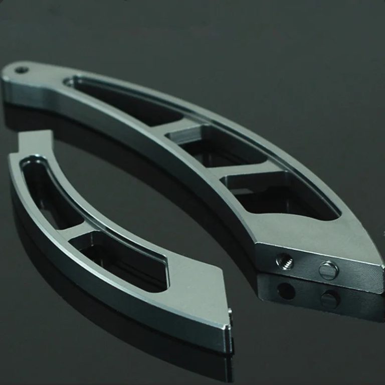 Boostez la performance de votre véhicule tout-terrain avec une barre de support CNC innovante