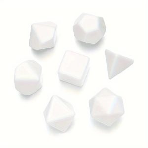 Libérez Votre Créativité Ludique avec des Dés Polyédriques Blancs Personnalisables