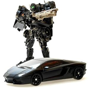 L'univers fascinant de la transformation : quand Lamborghini se métamorphose en robot