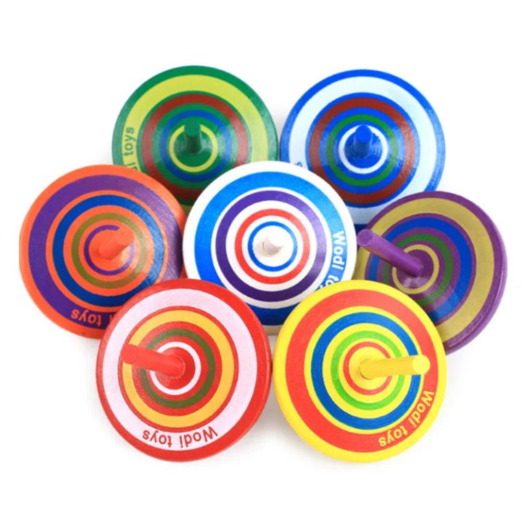 Découvrez comment l'Ensemble Toupies Bois Multicolores Réinvente le Jeu Traditionnel