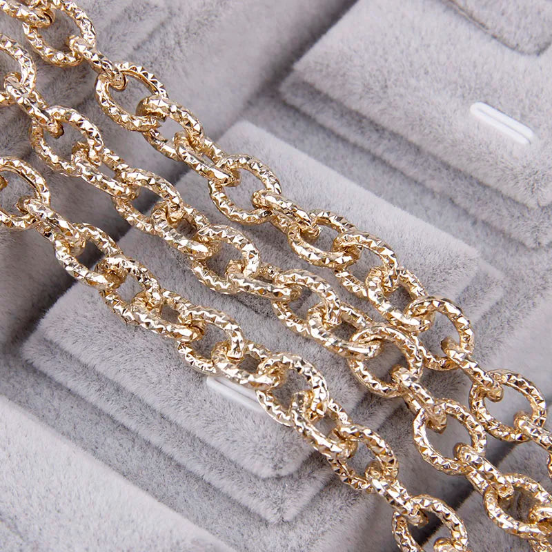 Découvrez l'élégance raffinée de la chaîne en aluminium rose gold pour bijoux DIY : L'alliance parfaite de style et de fonctionnalité