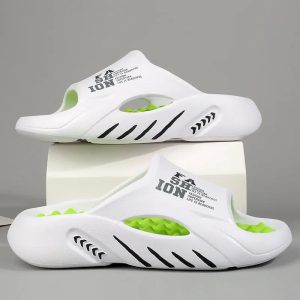 Découvrez le Confort Réinventé : Des Chaussons de Massage pour Hommes Alliant Bien-Être et Élégance Polyvalente