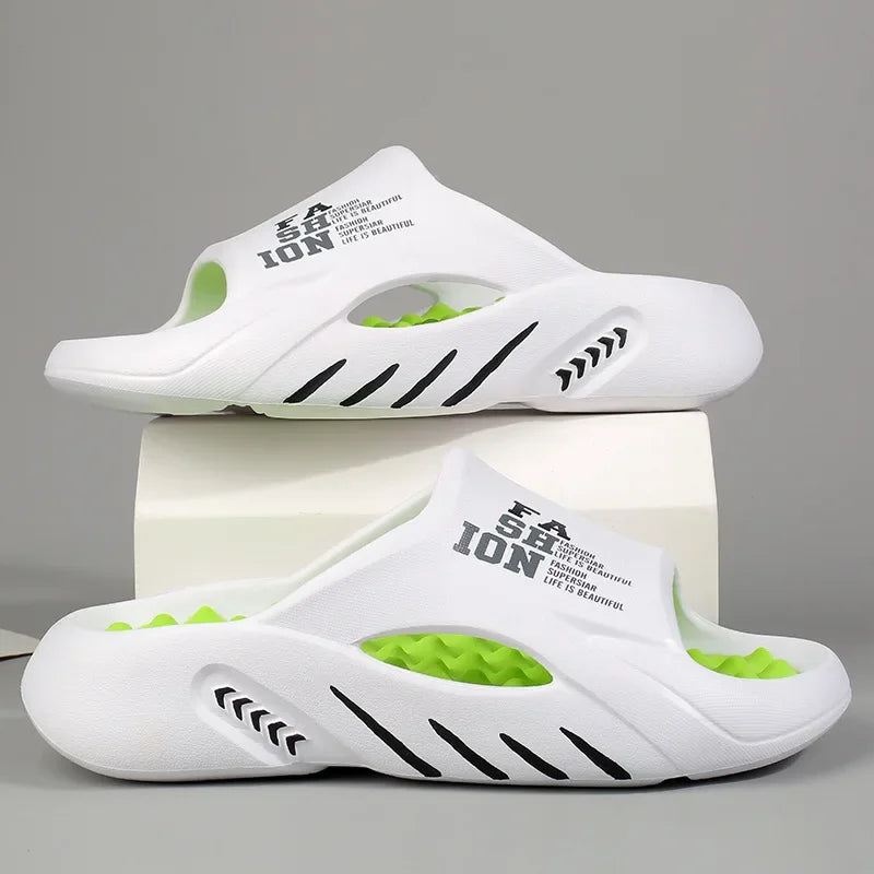 Découvrez le Confort Réinventé : Des Chaussons de Massage pour Hommes Alliant Bien-Être et Élégance Polyvalente