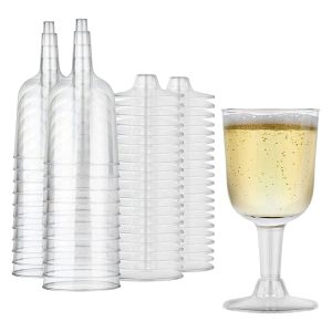 Un Élégant Geste pour Vos Événements : L'Art Subtil du Gobelet Transparent Recyclable