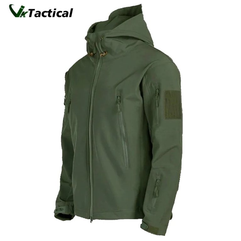 Affrontez l’Aventure avec Style : La Veste Tactique en Soft Shell Imperméable pour Homme