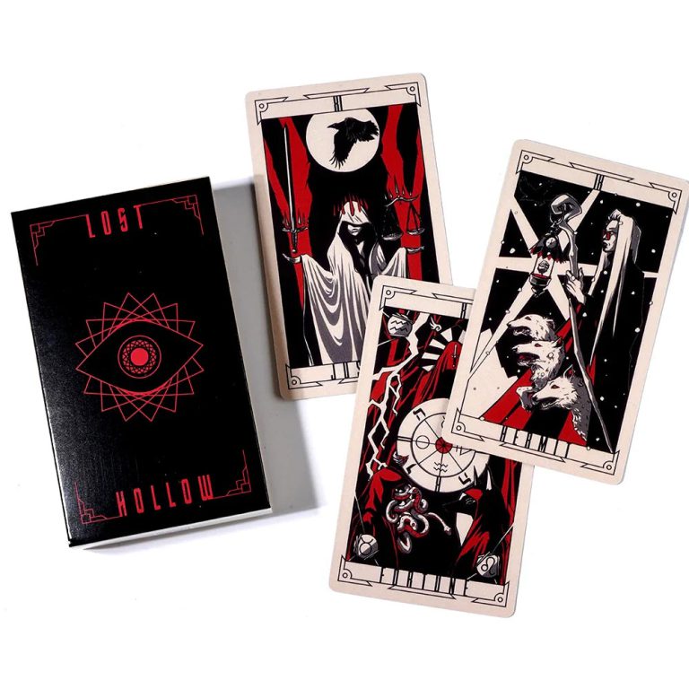 Plongez dans l'univers mystique du Tarot Lost Hollow : L’Art de la Divination en Format Nomade