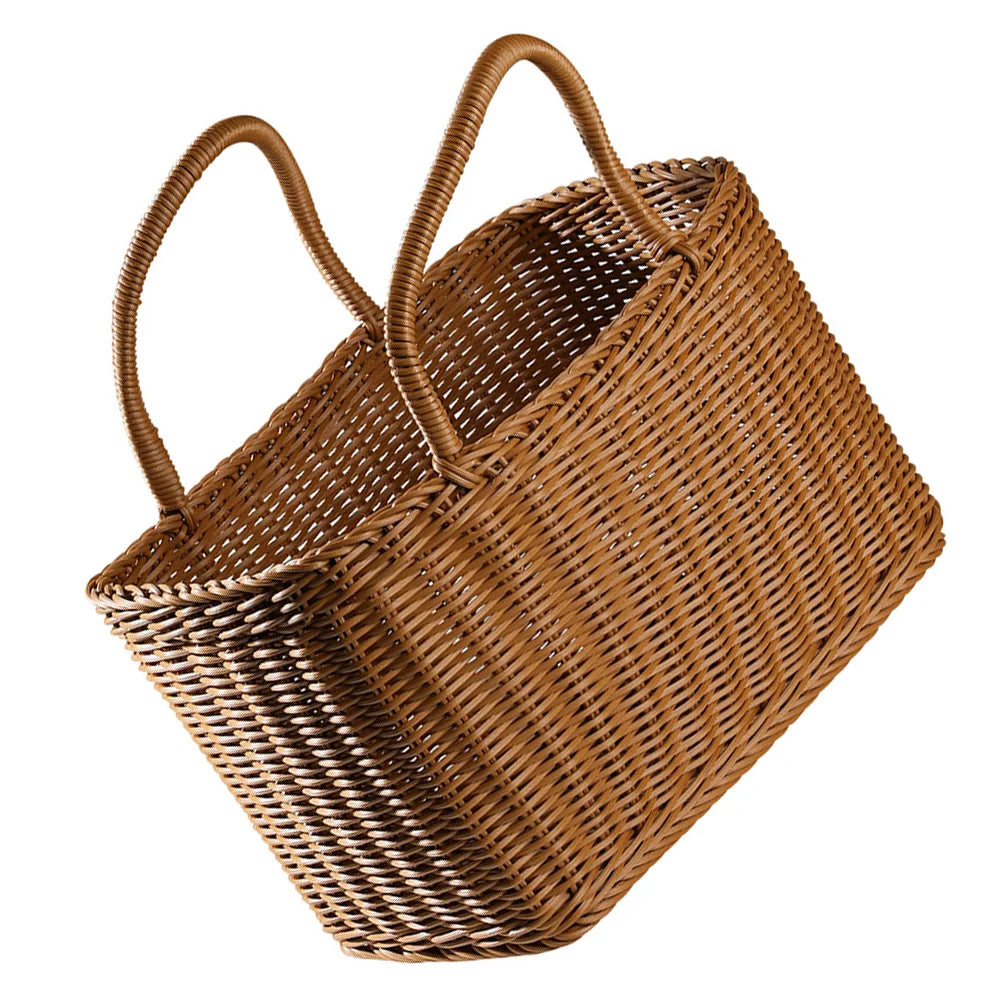 Charme intemporel et polyvalence moderne : Le Panier Pique-Nique Tissé Main en Osier au service de votre quotidien
