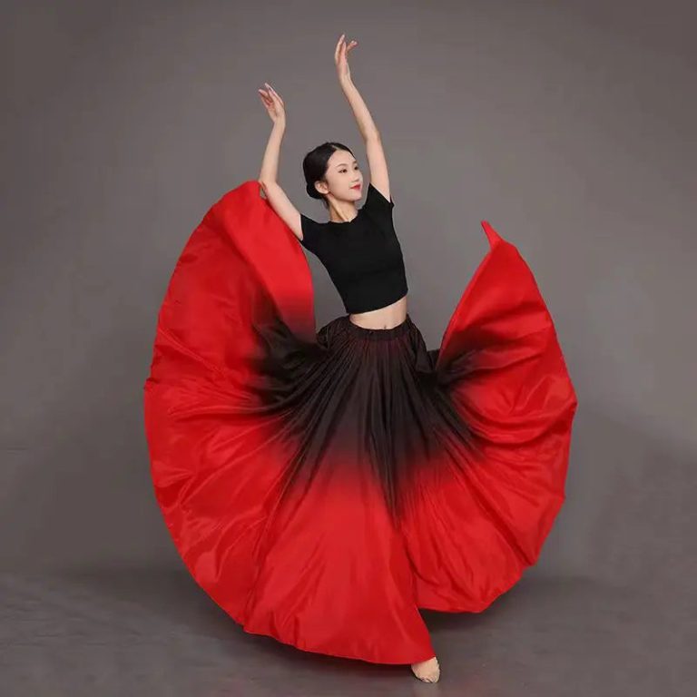 Éclats et Passion : Les Robes de Danse Flamenco qui Subliment la Scène