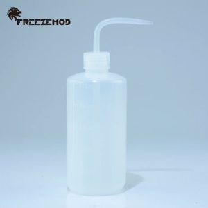 Optimisez le Refroidissement Liquide de Votre PC Gaming avec la Bouteille d'Injection FREEZEMOD 500ml