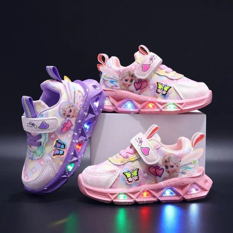 Transformez le Look de Votre Petite Princesse avec Ces Sneakers Magiques et Sécurisées