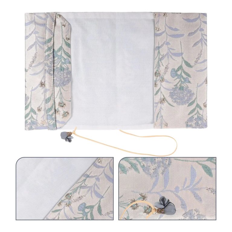 Redécouvrez la protection élégante de vos livres avec une touche artisanale