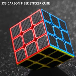 Boostez Votre Agilité Mentale avec le Cube Magique en Fibre de Carbone