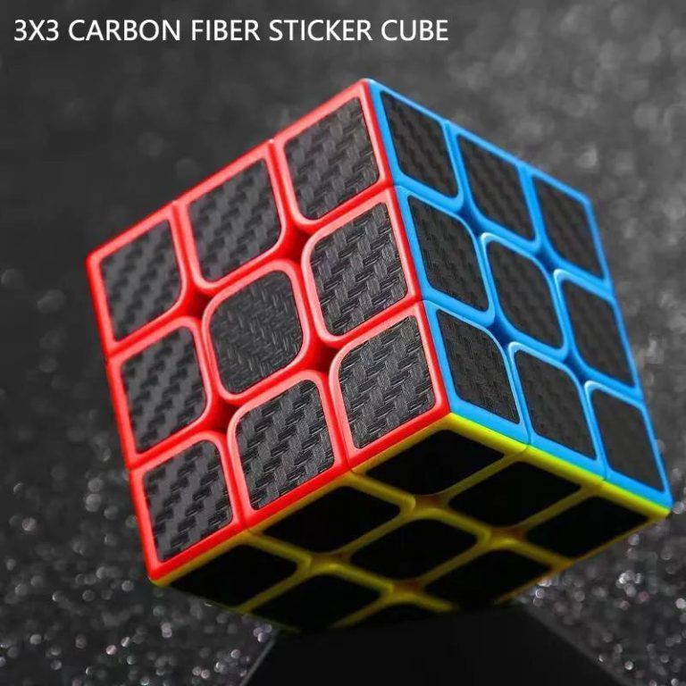 Boostez Votre Agilité Mentale avec le Cube Magique en Fibre de Carbone