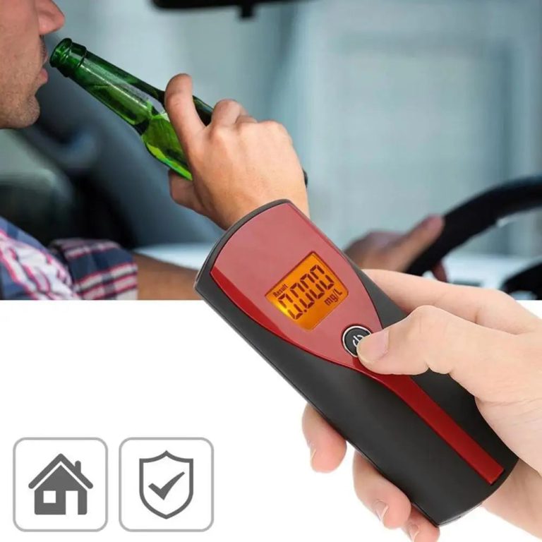 Révélez une nouvelle ère de sécurité et d’hygiène avec le Breathalyzer Digital Non-Contact