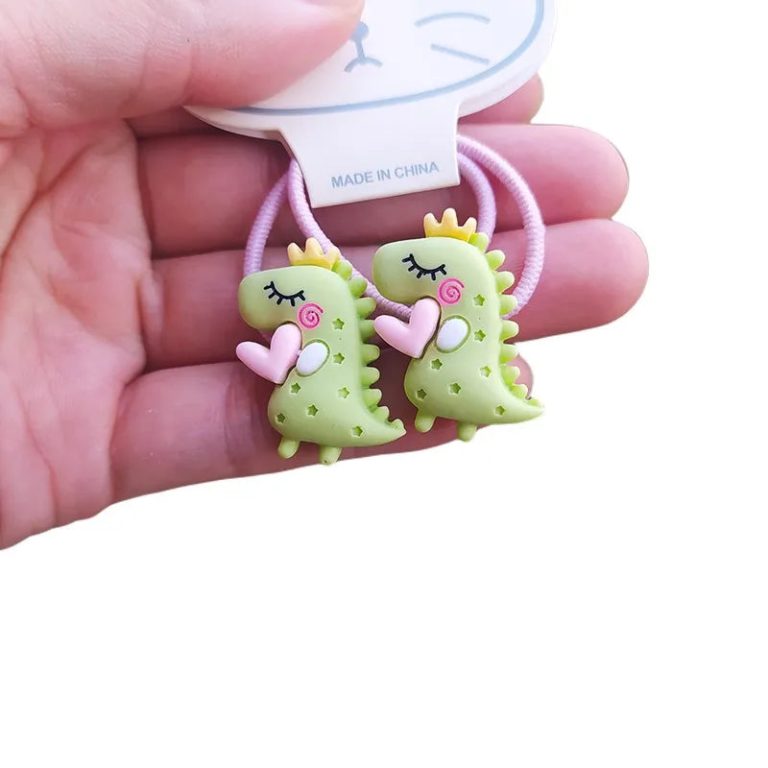 Des Coiffures Enchantées : L'accessoire Fun pour Sublimer les Cheveux de Vos Enfants