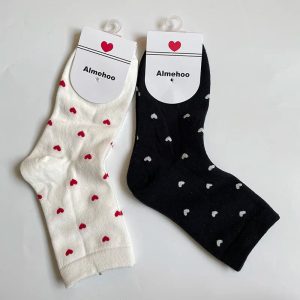 Révélez Votre Style Unique avec des Chaussettes Longues en Coton au Motif Cœur Kawaii