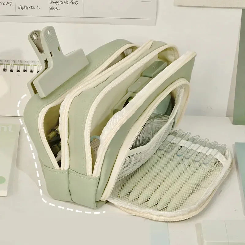 Révélez votre style et votre organisation avec une trousse à crayons pleine de charme